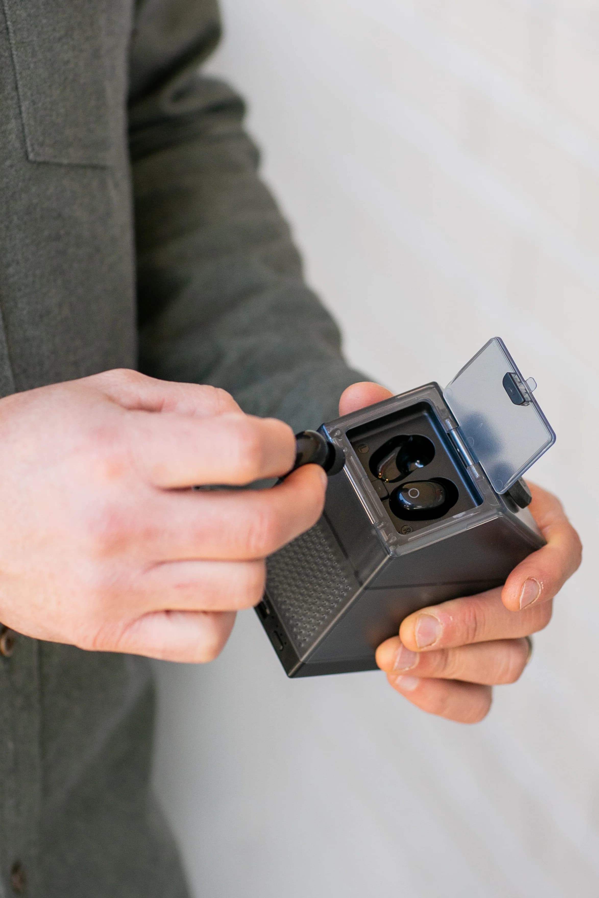 Recycled Audio Essentials: Earbuds, Speaker & Powerbank thumbnail 2