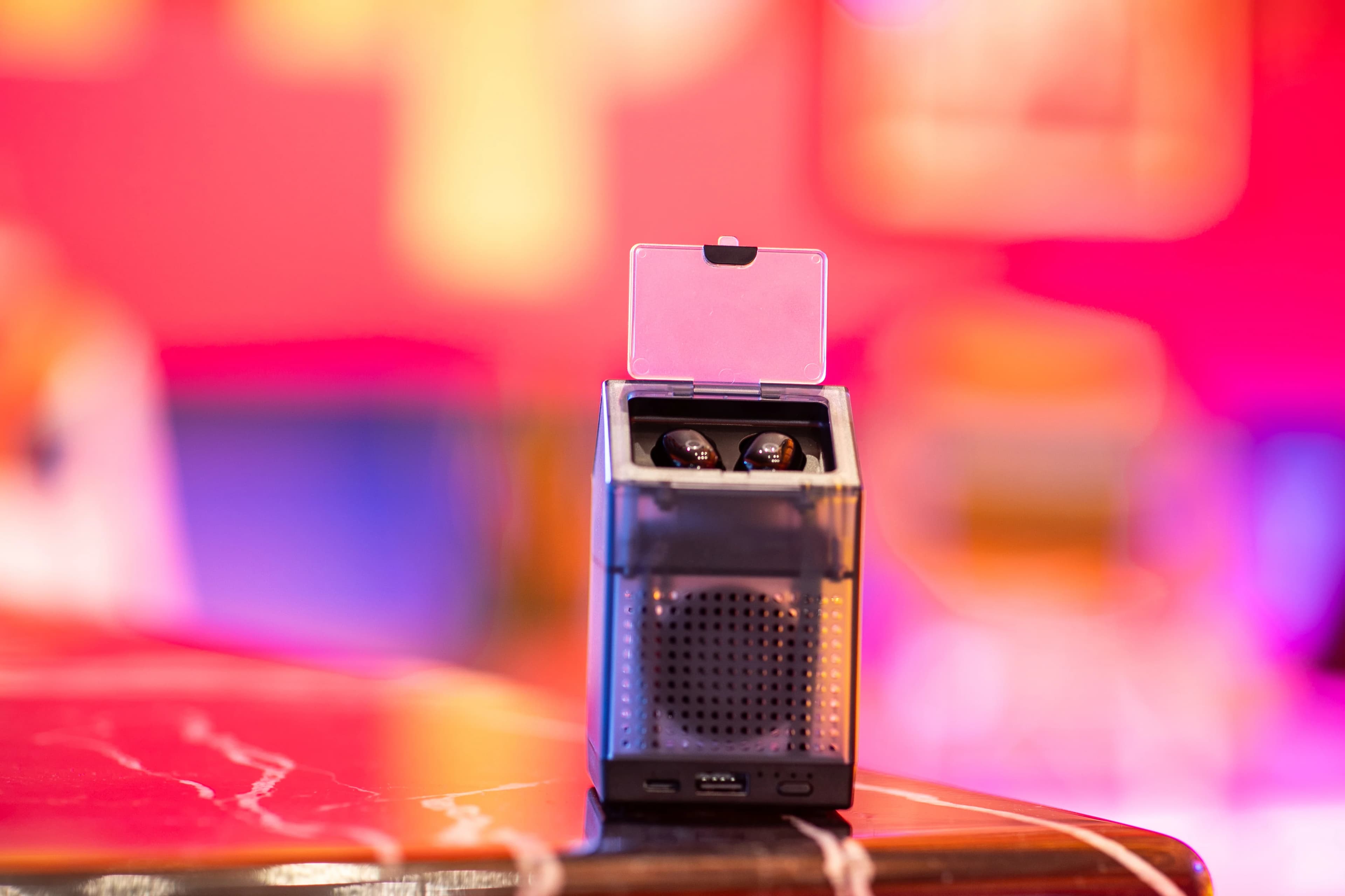 Recycled Audio Essentials: Earbuds, Speaker & Powerbank thumbnail 4