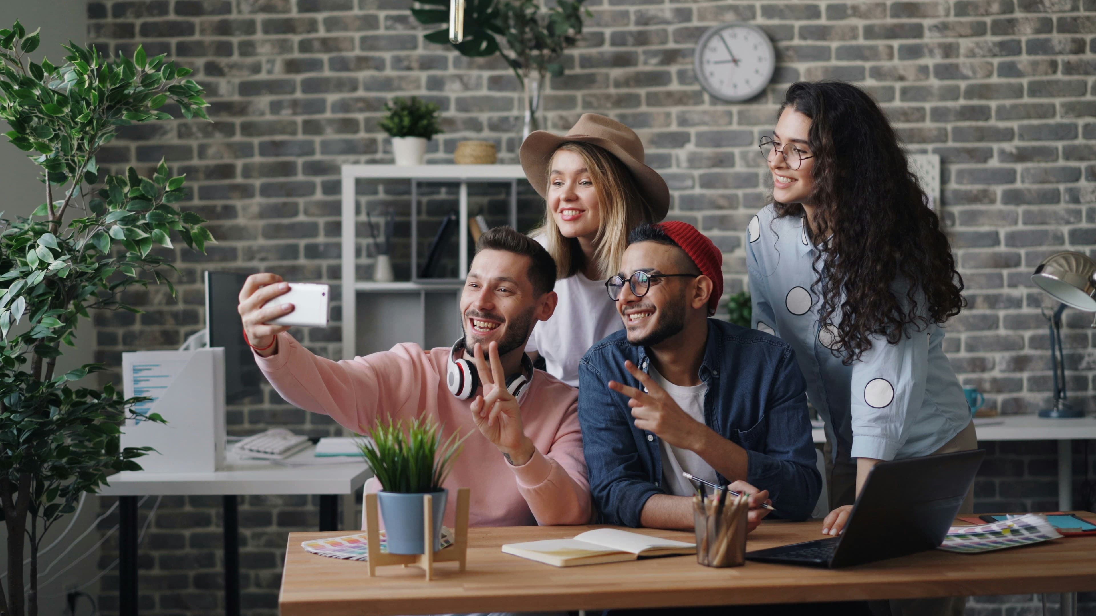 Corporate Gifting in 2025: New Ideas to Inspire Your HR and Marketing Teams