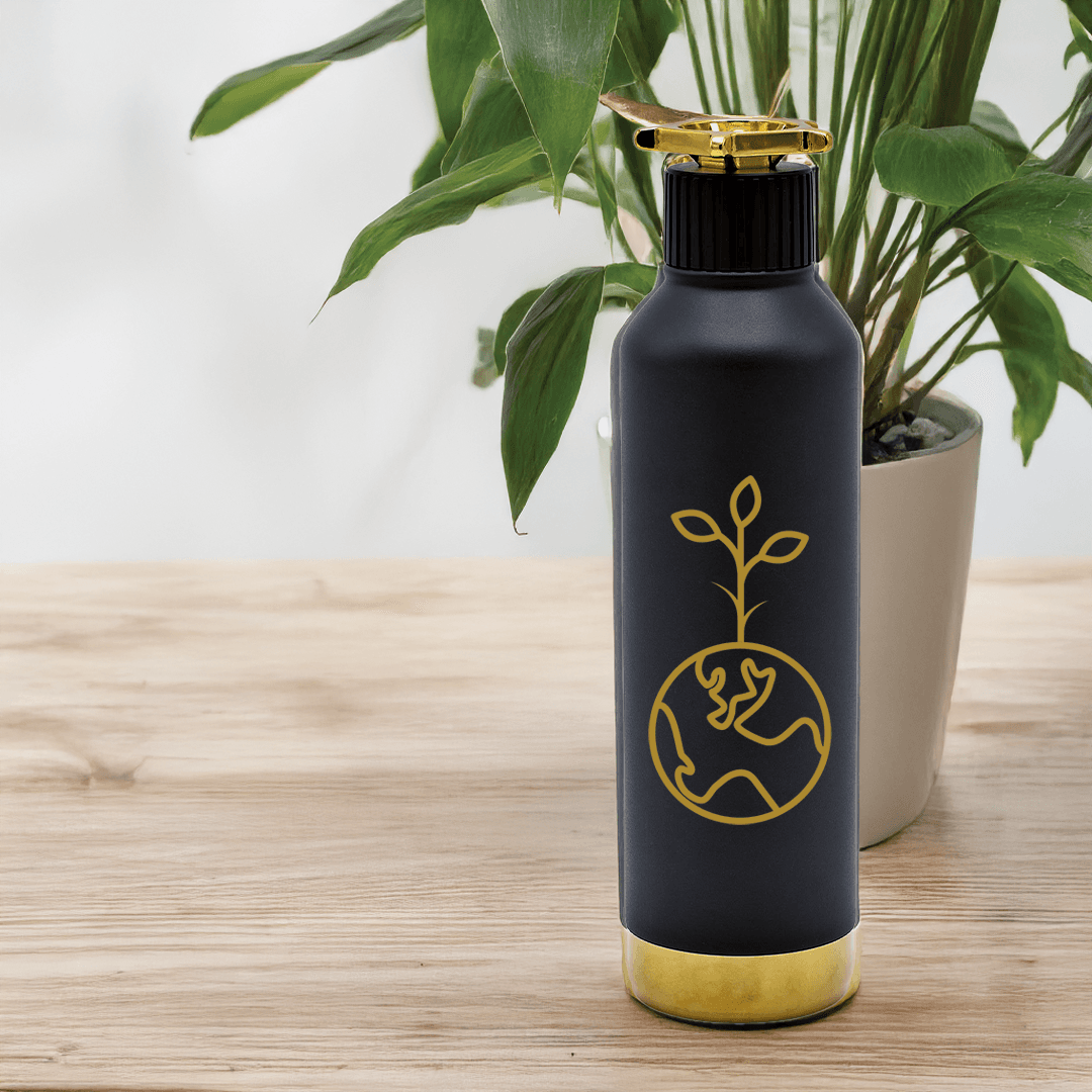 Recycled 750 ml Stainless Water Bottle - Main product view 1